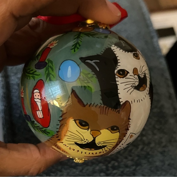 Inside Painted Art Christmas 3" Glass Ornament Christmas Cats multicolor - Picture 2 of 9